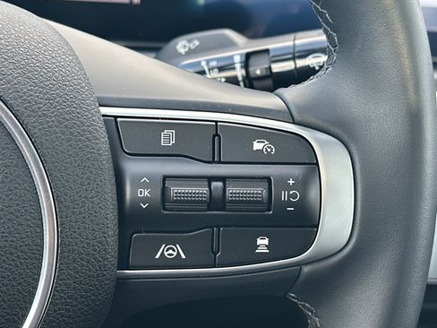 Used 2025 Kia K5 GT-Line w/ GT-Line Premium Package FWD image 12