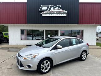 Used 2014 Ford Focus SE w/ SE Winter Package image 1