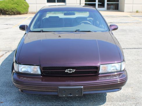 Used 1996 Chevrolet Impala SS RWD image 36
