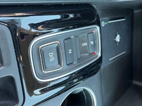 Certified 2024 Honda Pilot Elite image 19