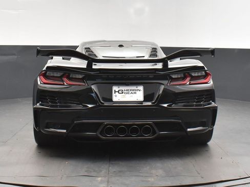 New 2026 Chevrolet Corvette Z06 w/ Z07 Performance Package image 6
