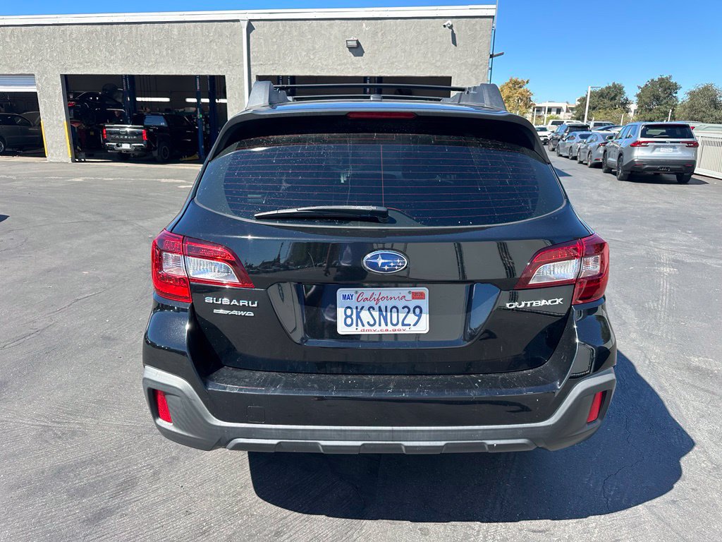 Used 2019 Subaru Outback 2.5i AWD/4WD image 3