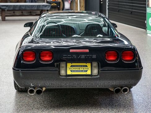 Used 1994 Chevrolet Corvette Coupe image 7