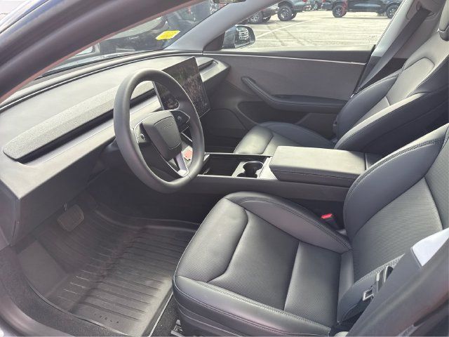 Used 2025 Tesla Model 3 Long Range RWD image 11
