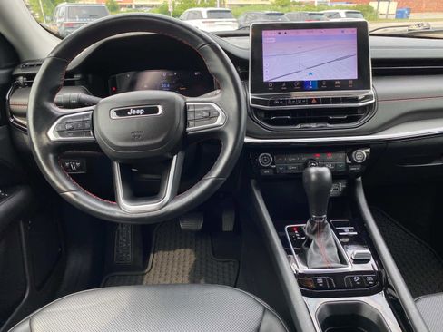 Certified 2022 Jeep Compass Trailhawk w/ Trailhawk Elite Group image 11