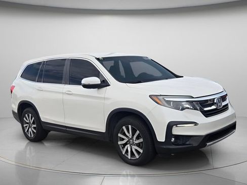 Used 2019 Honda Pilot EX image 4