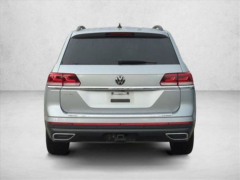 Used 2022 Volkswagen Atlas SE FWD image 6