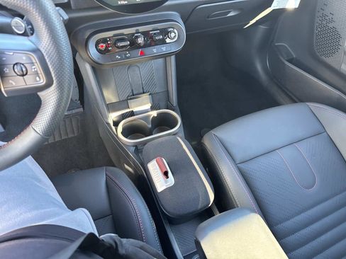 Used 2025 MINI Cooper S image 25