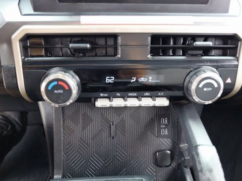 Used 2024 Toyota Tacoma TRD Sport image 18