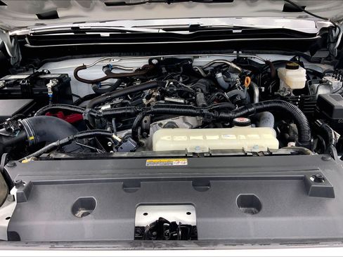 Used 2024 Toyota Tacoma SR5 AWD/4WD image 31