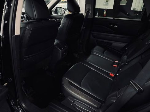 Used 2023 Nissan Pathfinder SL image 20