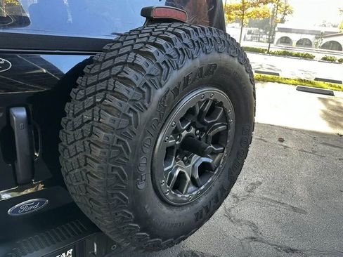 Used 2022 Ford Bronco Badlands w/ Sasquatch Package AWD/4WD image 43