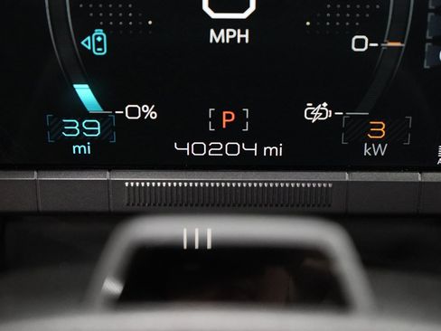 Used 2024 GMC Hummer EV 3X AWD/4WD image 18