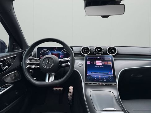 Used 2024 Mercedes-Benz C 300 Sedan image 21
