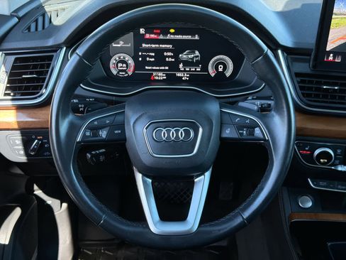 Used 2023 Audi Q5 2.0T Premium Plus w/ Premium Plus Package AWD/4WD image 24
