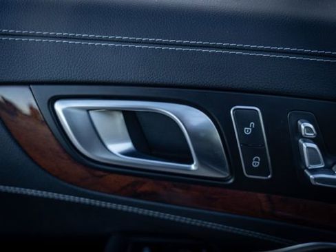 Used 2015 Mercedes-Benz SL 400 image 23