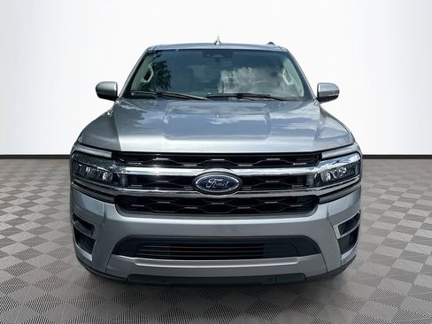 Used 2024 Ford Expedition Limited RWD image 2