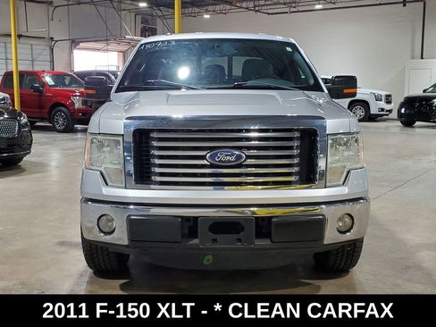 Used 2011 Ford F150 XLT w/ XLT Chrome Pkg image 2