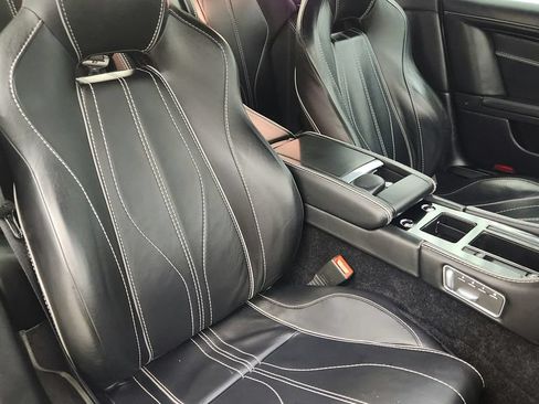 Used 2015 Aston Martin DB9 Coupe RWD image 69