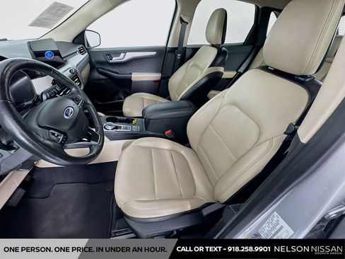 Used 2020 Ford Escape SEL AWD/4WD image 20