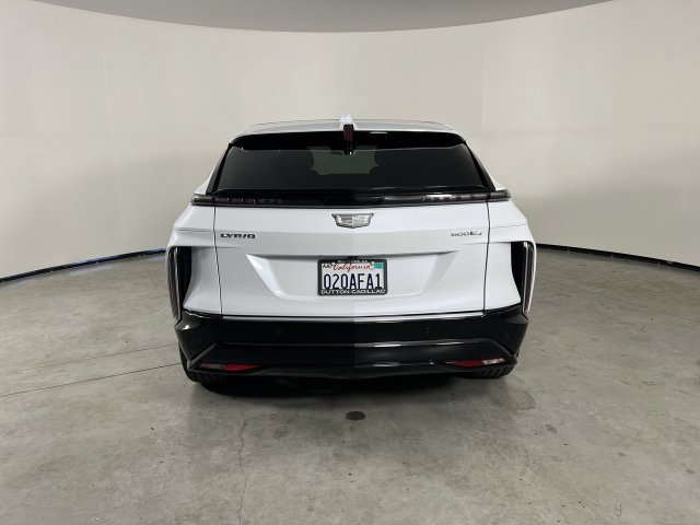 Used 2026 Cadillac Lyriq Luxury AWD/4WD image 7