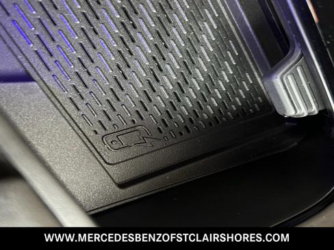 Used 2025 Mercedes-Benz GLA 250 4MATIC image 34