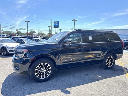 Used 2025 Ford Expedition Max Platinum AWD/4WD image 4