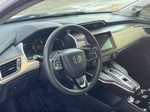 Used 2018 Honda Clarity Plug-In Hybrid image 23