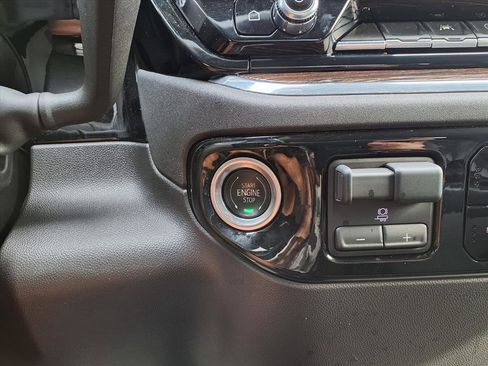 Used 2024 GMC Sierra 1500 Elevation w/ X31 Off-Road Package image 27