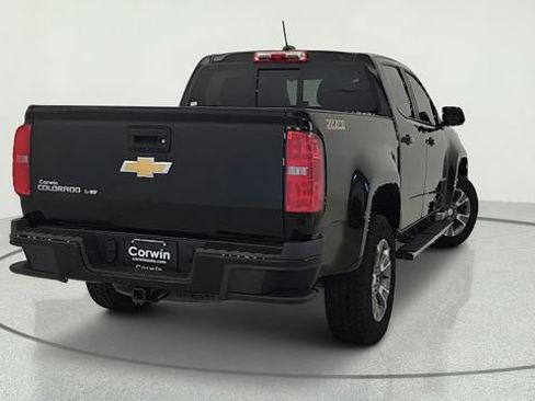Used 2019 Chevrolet Colorado Z71 AWD/4WD image 5