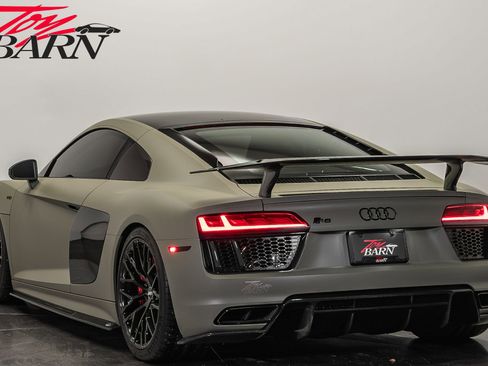 Used 2017 Audi R8 V10 plus image 3