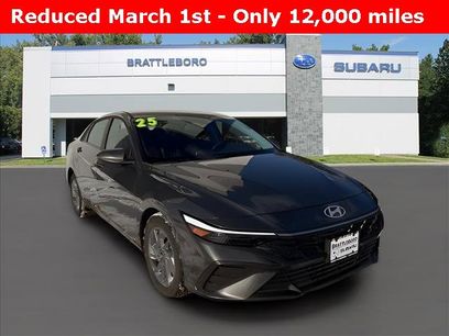 Used 2025 Hyundai Elantra Blue