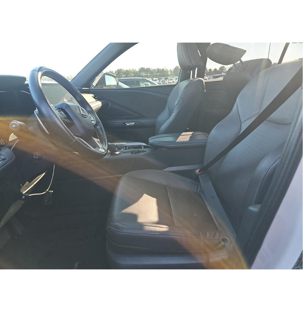 Used 2024 Lexus TX 350 AWD w/ Captains Chair Package image 3