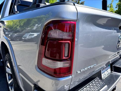 Used 2022 RAM 1500 Limited AWD/4WD image 25