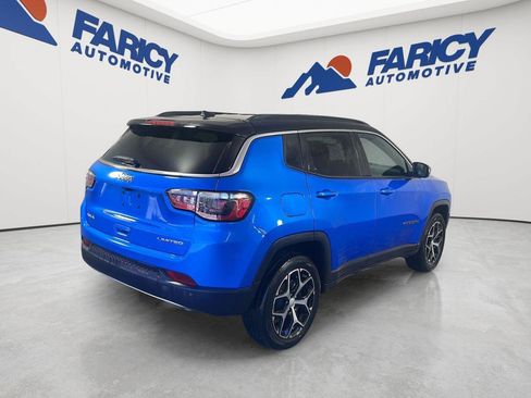 Used 2024 Jeep Compass Limited AWD/4WD image 7