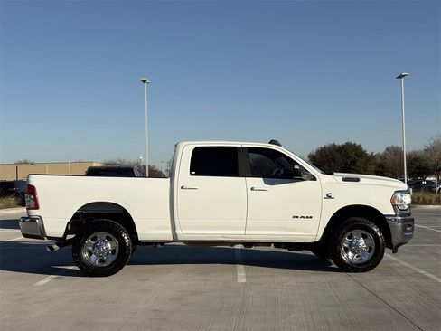 Used 2022 RAM 2500 Big Horn w/ Cold Weather Group image 3