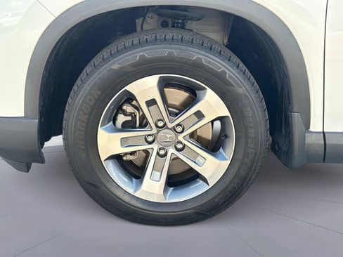 Certified 2024 Honda Pilot EX-L image 11