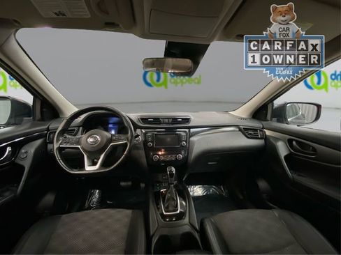 Used 2022 Nissan Rogue Sport SV w/ Technology Package image 28