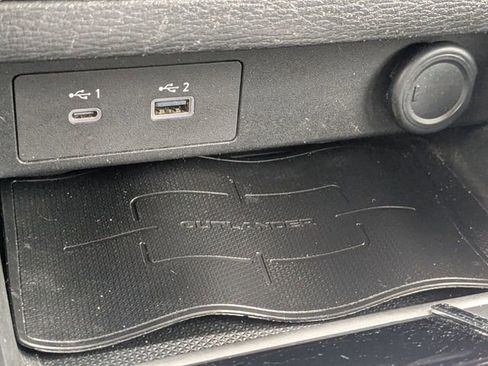 Used 2022 Mitsubishi Outlander ES FWD image 21