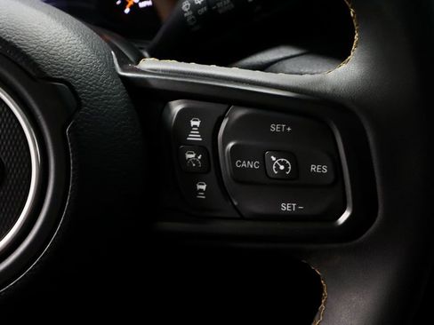 Used 2024 Jeep Wrangler Unlimited Sport AWD/4WD image 26