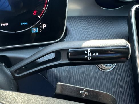 Used 2025 Mercedes-Benz C 300 Sedan image 26