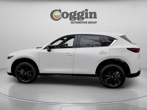 Used 2024 MAZDA CX-5 Carbon Edition image 5