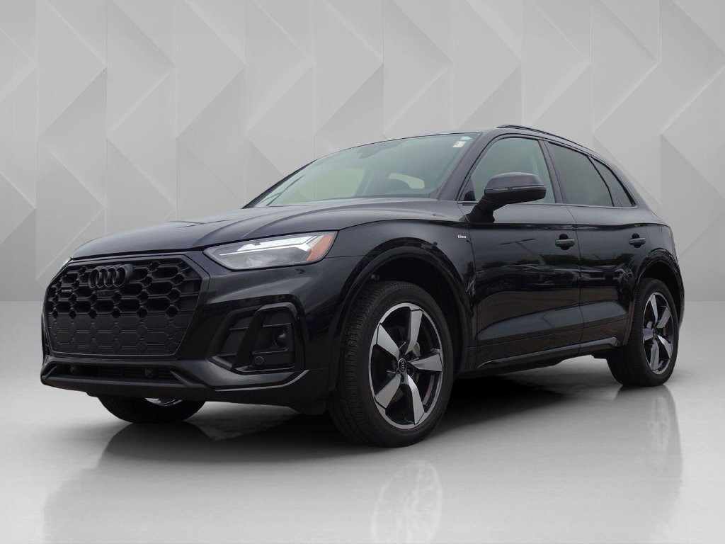 Used 2023 Audi Q5 2.0T Premium Plus w/ Premium Plus Package AWD/4WD image 1