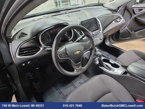 Used 2023 Chevrolet Malibu LT image 15