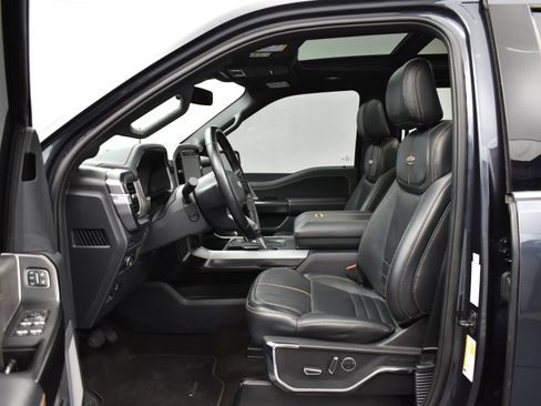 Used 2022 Ford F150 Platinum w/ Equipment Group 701A High image 8