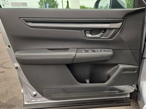 New 2026 Honda CR-V LX image 12