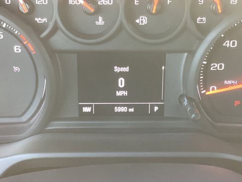 Used 2026 Chevrolet Silverado 1500 Custom w/ Turbomax Blackout Package image 3