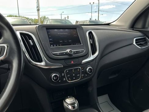 Used 2020 Chevrolet Equinox LT FWD image 39
