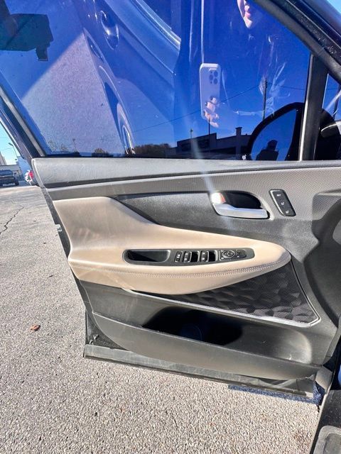 Used 2020 Hyundai Santa Fe Limited FWD image 21