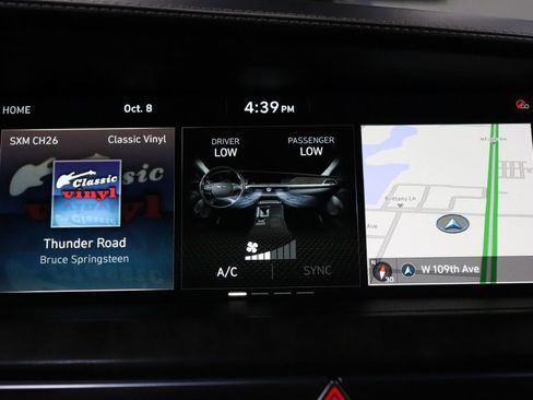 Used 2020 Genesis G90 3.3T Premium image 13